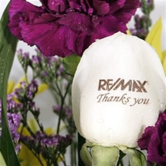 Logo on Arrangements